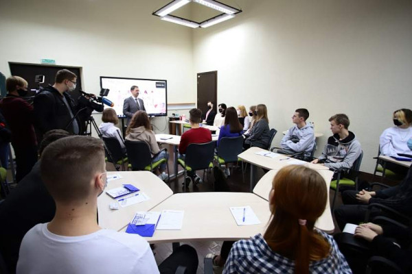 3ca0cbf53cb4ab4f640b83606d4b6065