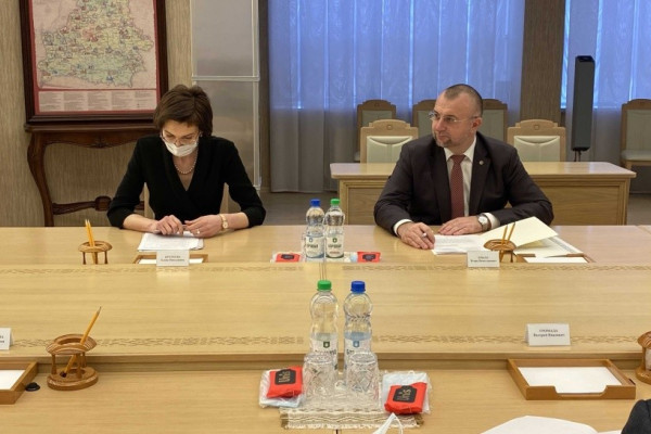 000346_ee44e511df2c86e0718eab8a13305478