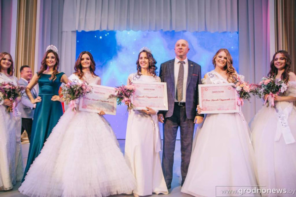 e73761b3f47403ab176c709b65a74f76