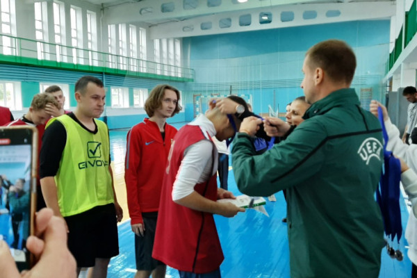 photo_5296766983729172838_y