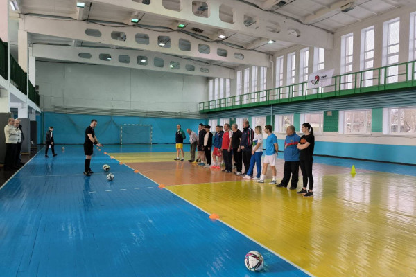 photo_5314357992952549040_y