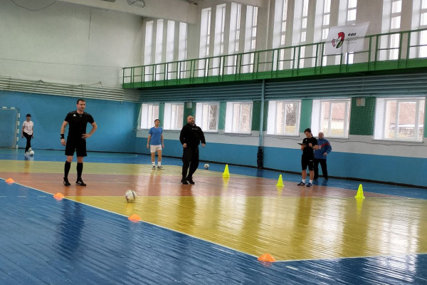 photo_5316753485192091977_y