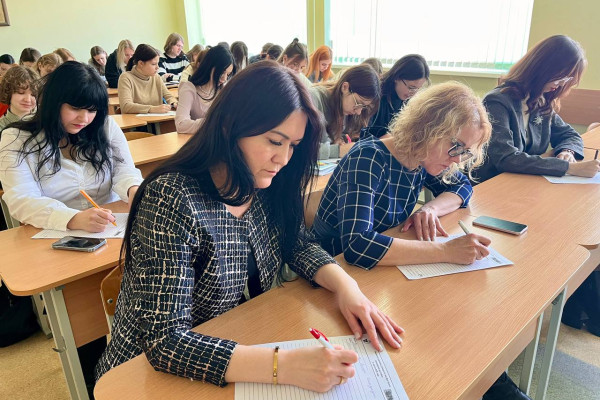 photo_5314685467029007675_y