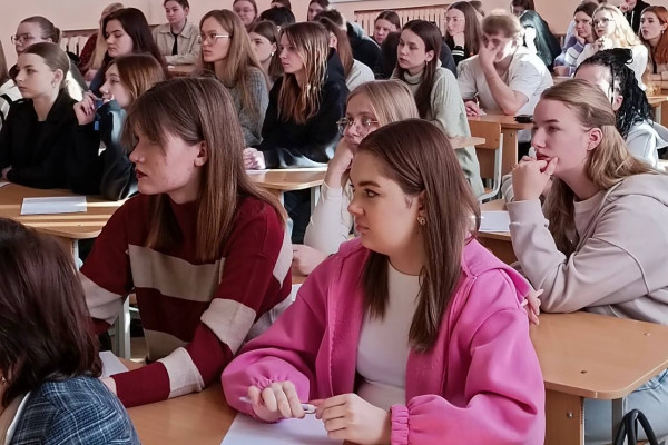 photo_5314685467029007682_y