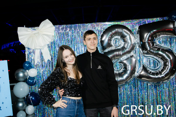 8G0A4798