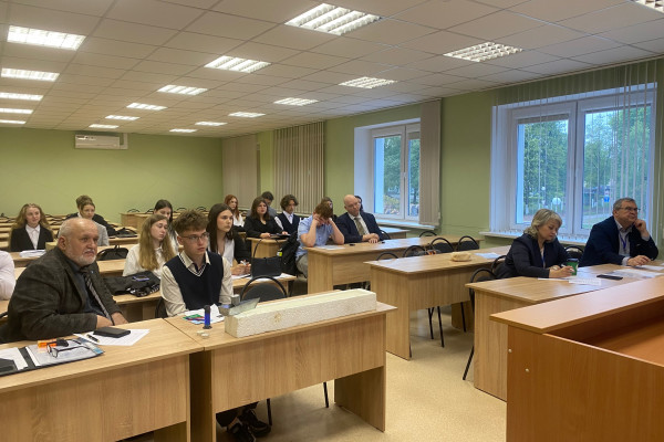 photo_2025-05-20_09-54-59