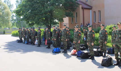 На базе военного факультета проходит учебно-полевой сбор кадетов Гродненского областного кадетского училища