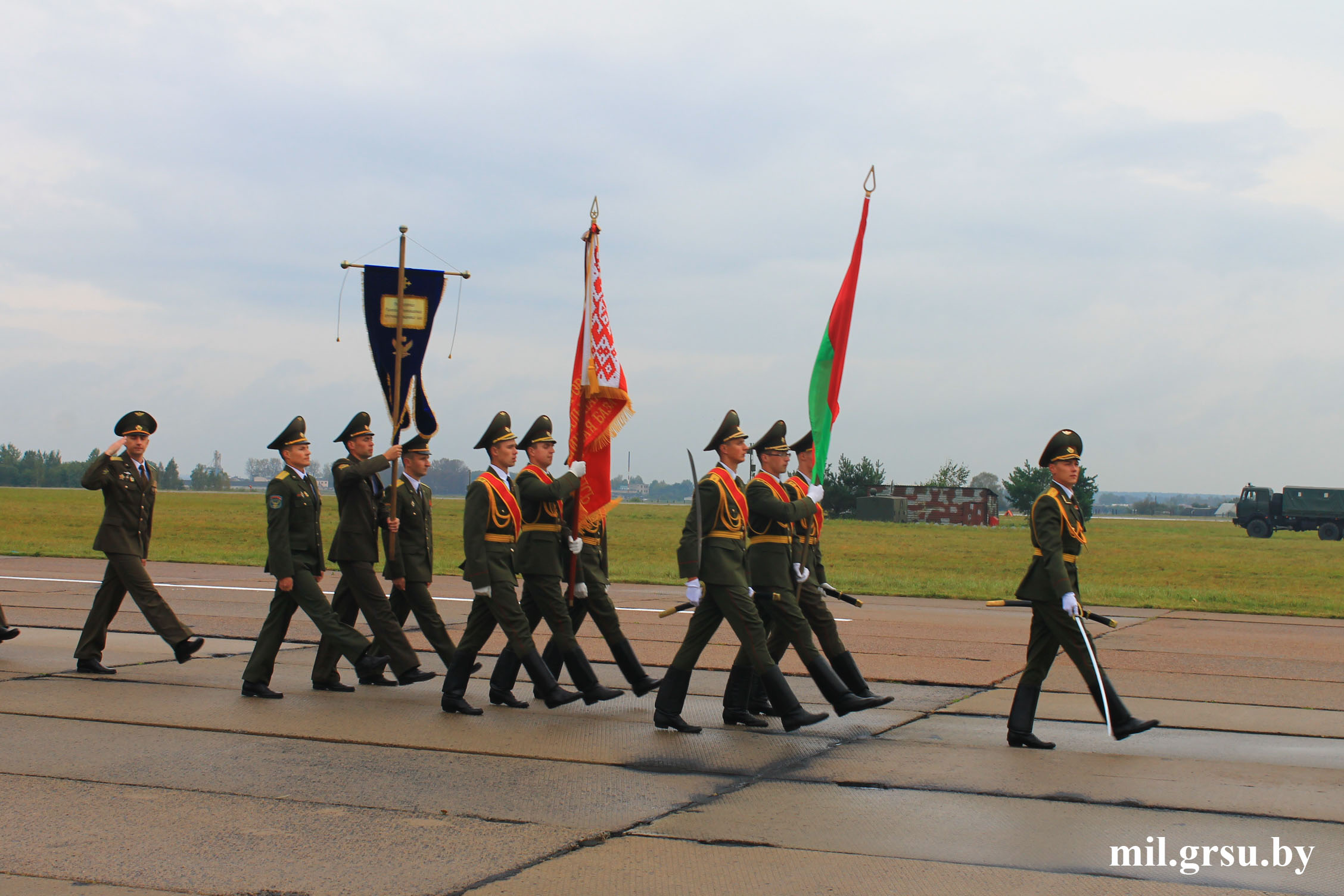 Курсанты военного факультета приняли участие в торжественных мероприятиях, посвященных празднованию 75-ой годовщины со дня образования 116-й гвардейской штурмовой авиабазы