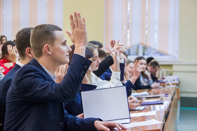 В ГрГУ имени Янки Купалы состоялись выборы в Молодежный парламент при Гродненском областном совете депутатов